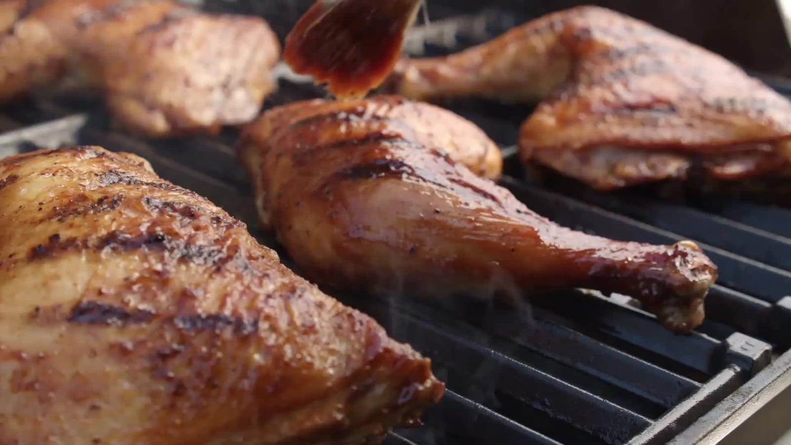 Inspirace pro burger připravený na grilu